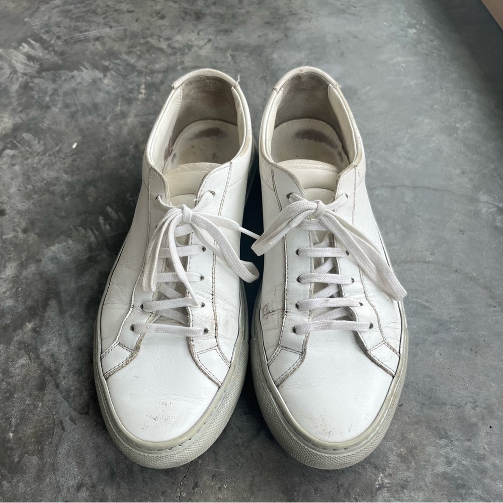 Common Projects Size 39 white leather silver soles